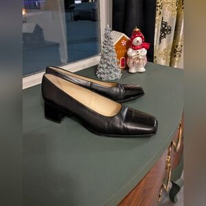 Beautiful Peter Kaiser Black Patent Leather Block Heel 2" Pumps Made In Portugal